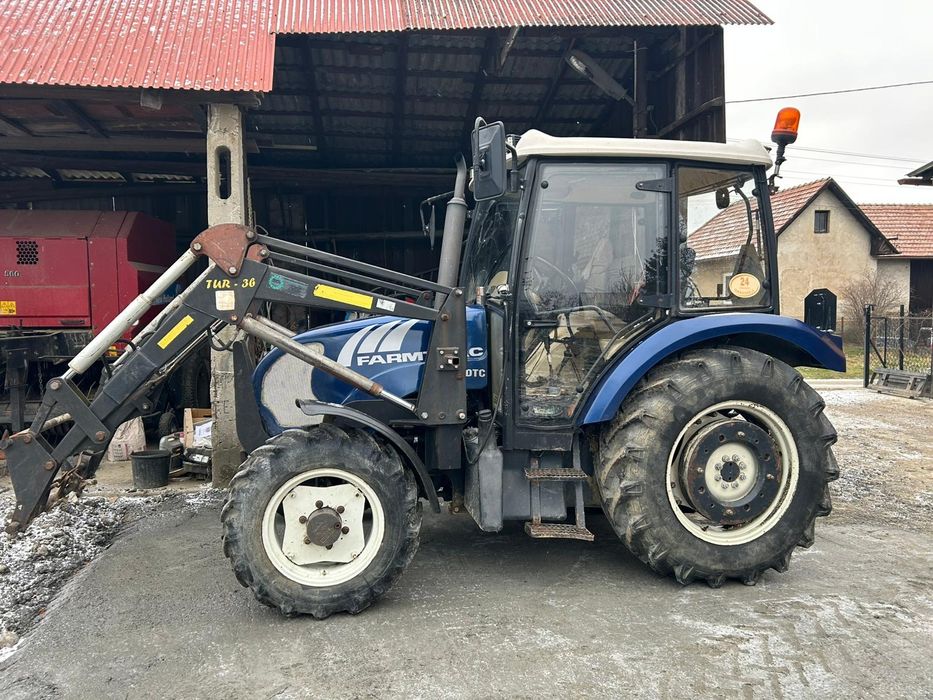 Farmtrac 555dt z turem I osprzętem