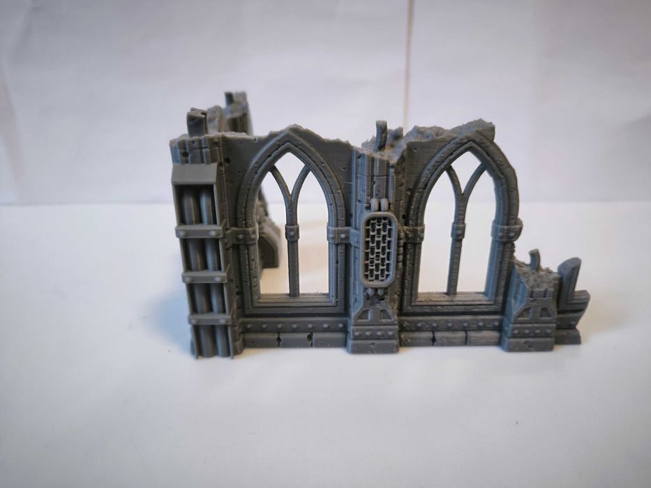 Gotycka ruina narożnik sci-fi / wargaming diorama makieta
