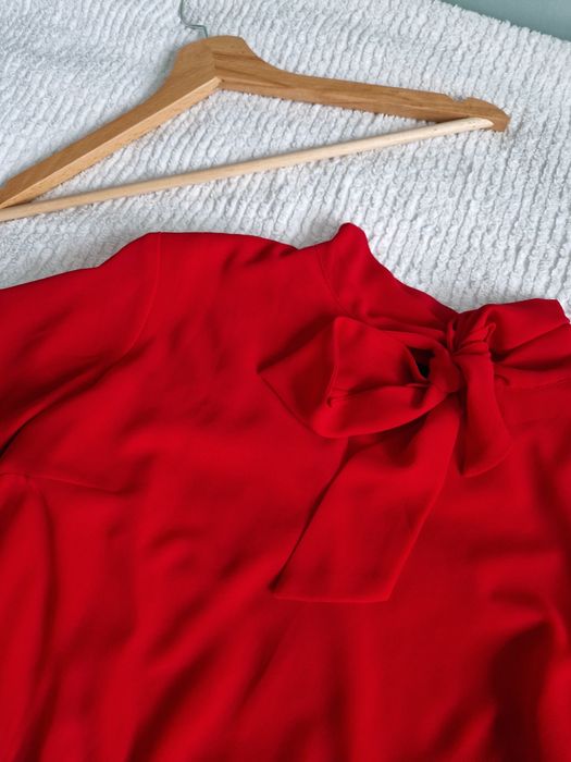 Czerwona sukienka Mohito