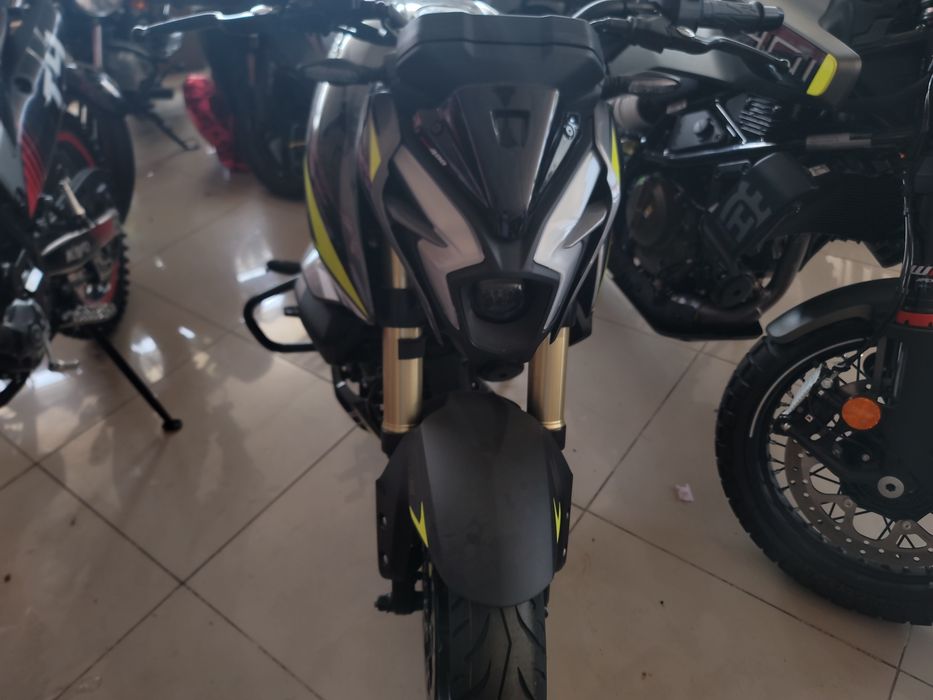 Bajaj pulsar ns 400z
