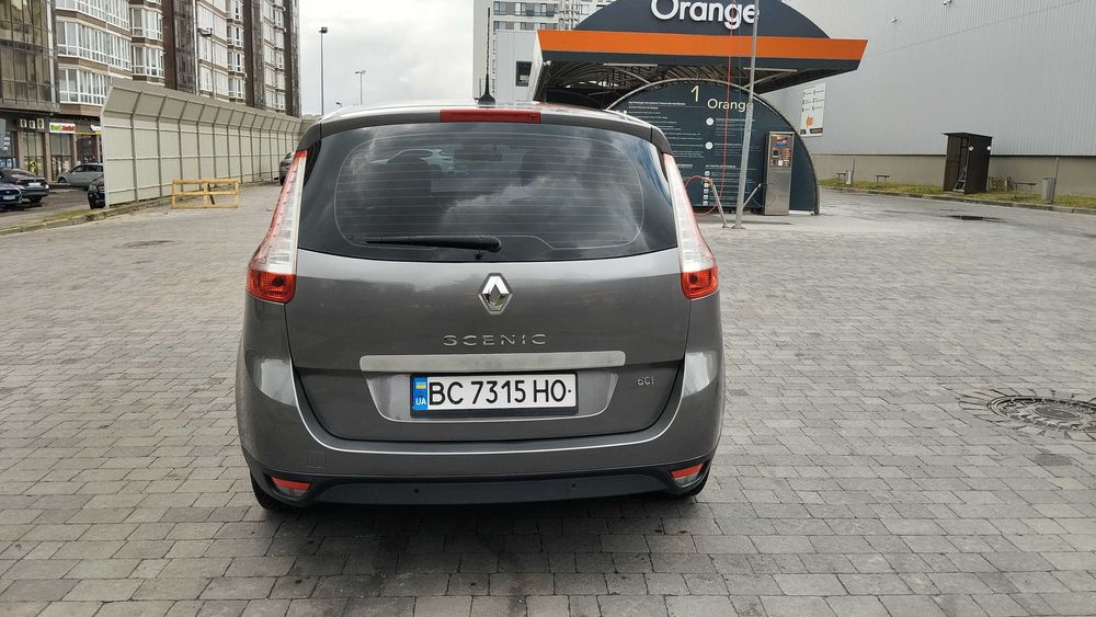 Renault Grand Scenic Business 1.5 dCi 2013