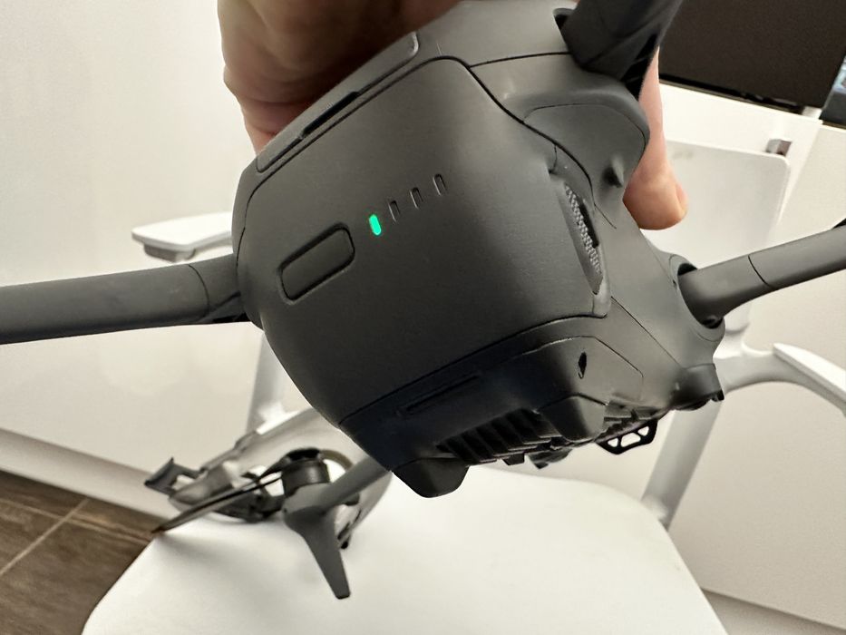 Mavic 4pro новий (3шт)
