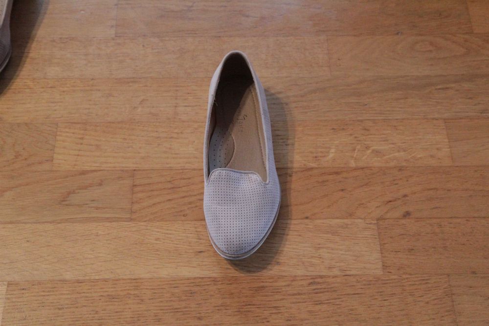 Beżowe espadryle damskie