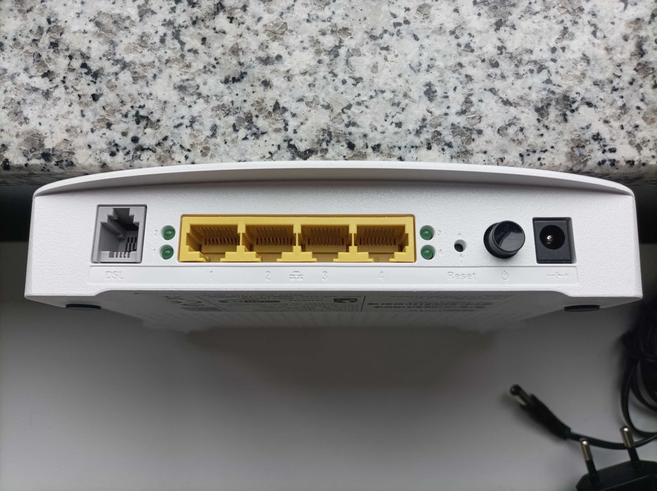 Router Technicolor TG582n