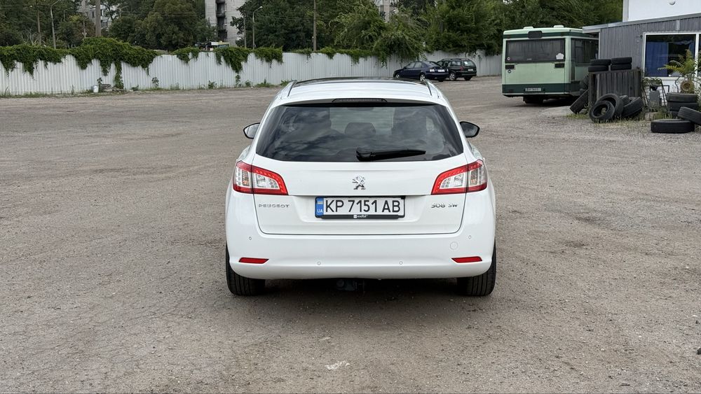 Peugeot 508 (універсал)