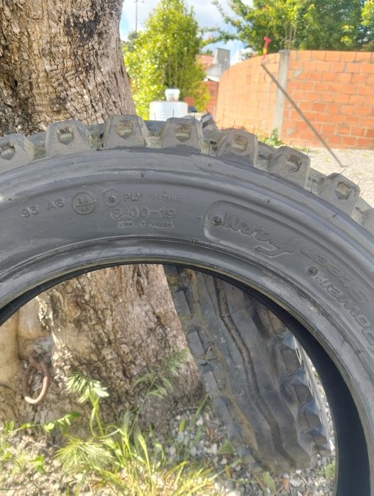 Pneus para trator