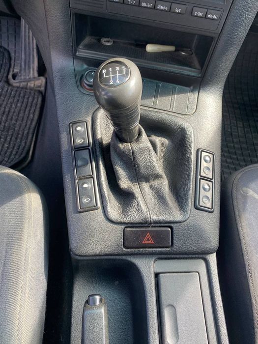 Продам BMW  3 1998