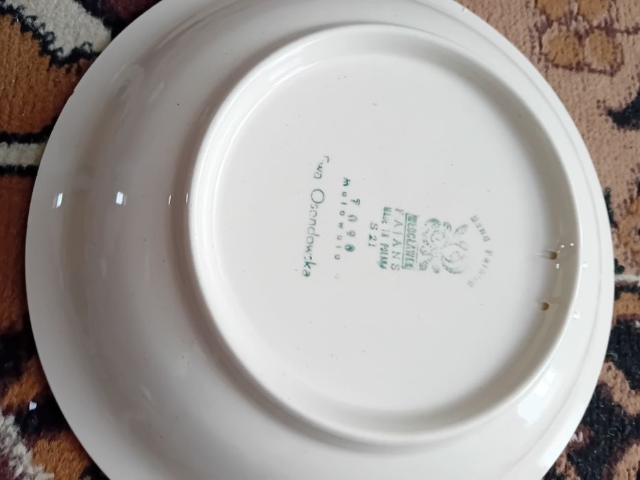 Włocławek ,Koło  miski talerz vintage gratis mleczni