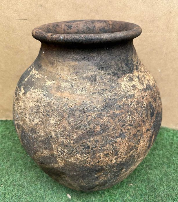 Talha antiga, pequena, em terracota com mais de 100 anos