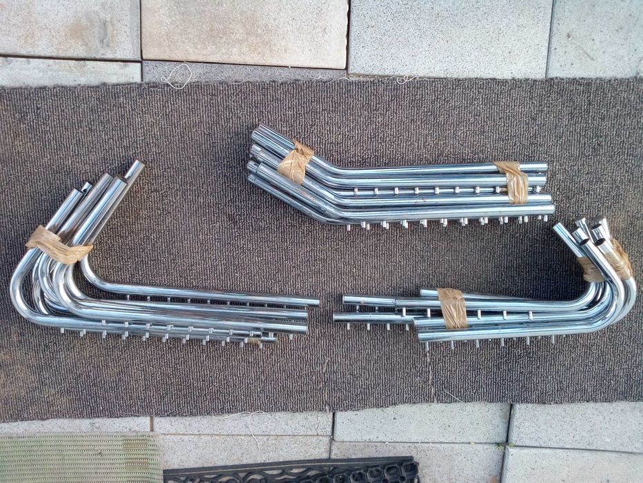 Pozostałości po sklepie odzieżowym 24 sztuki całość