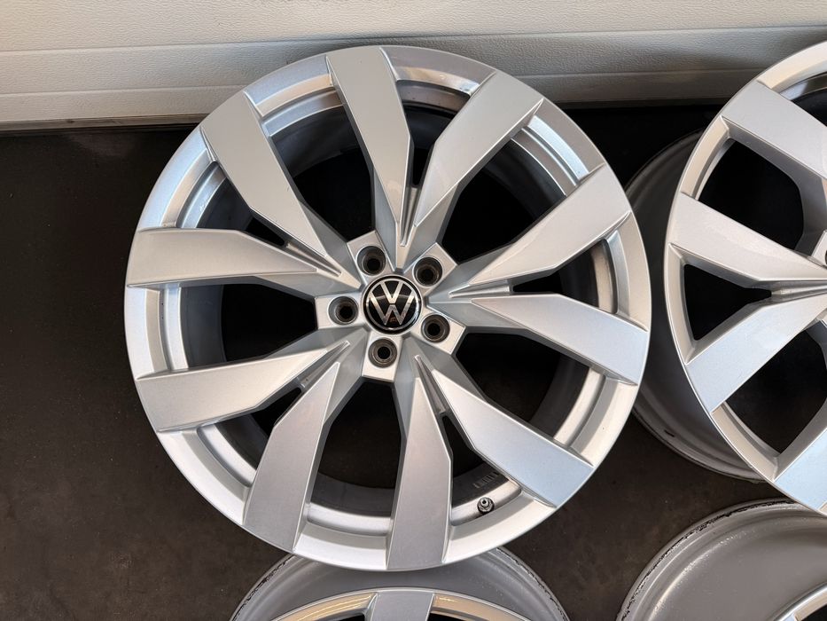 Felgi aluminiowe 20” 5x112 VW Touareg
