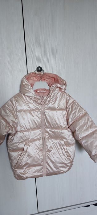 Куртка для дівчинки 98см
