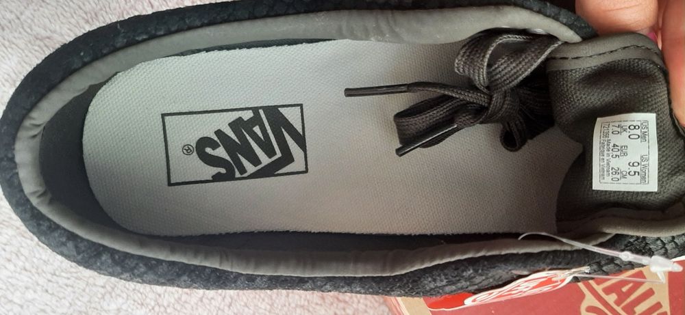 Nowe trampki damskie Vans