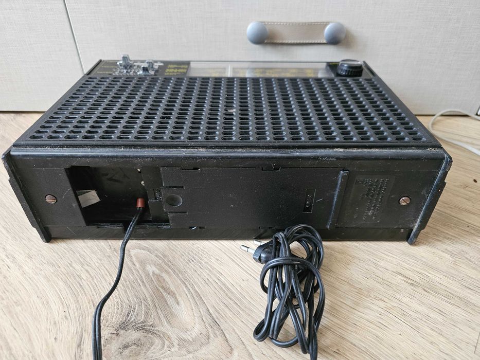 Радиоприемник Stern SENSOMAT 3000