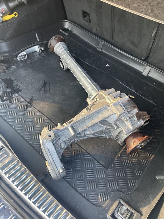 Туарег порш каен мост міст передній