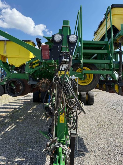 сівалка John Deere 1745 (16-рядна) 2017 рік