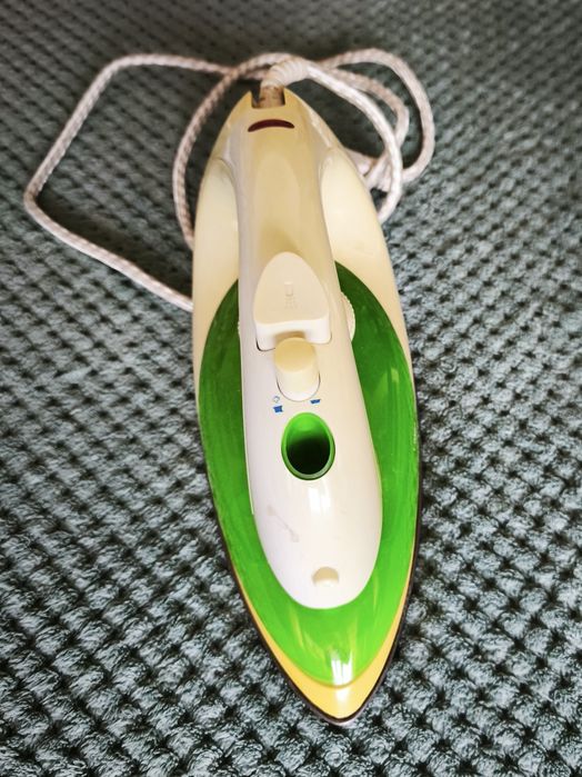 Праска Semans 1200W