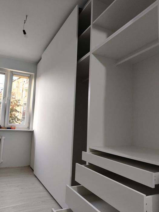 Kuchnie na wymiar, szafy