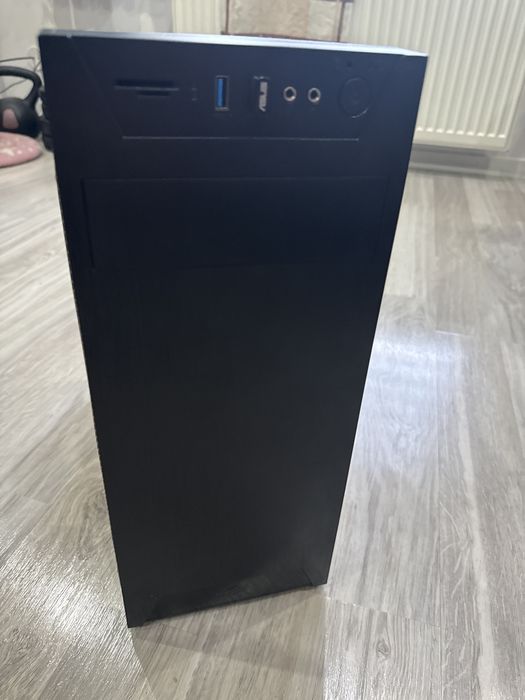Komputer PC - i3-10100f / RX 550 / 16 GB RAM