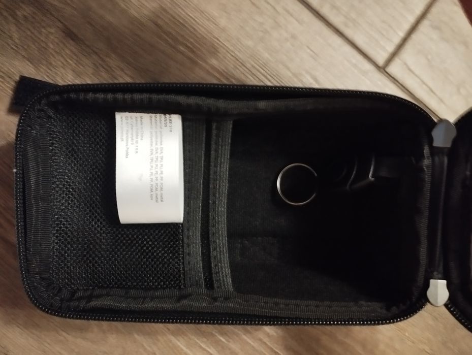 Wodoodporne etui na telefon