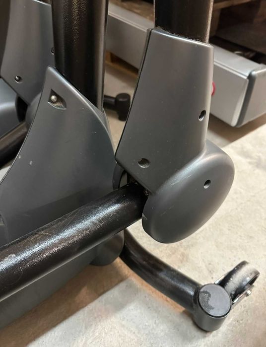 Komercyjny orbitrek Star Trac 8-RDE Rear Drive