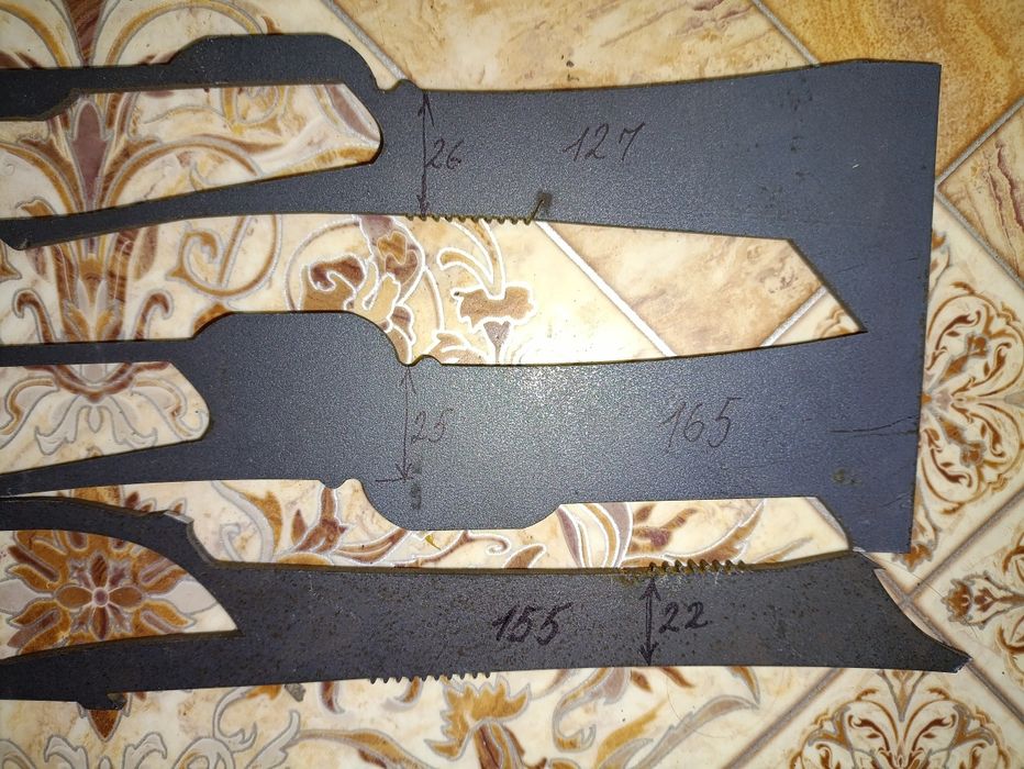 Куски стали N690