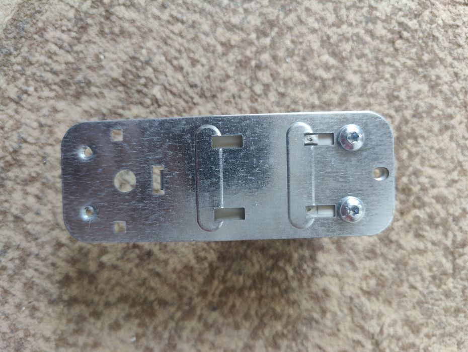 Whirlpool мережевий фільтр Iskra KPB7325