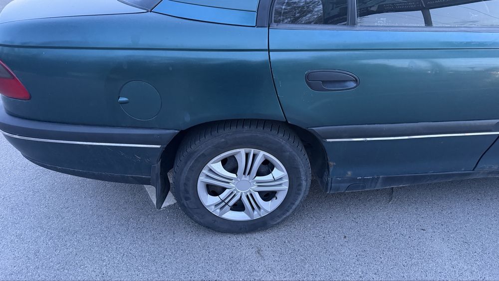 Opel Omega 2.0 AT 1995