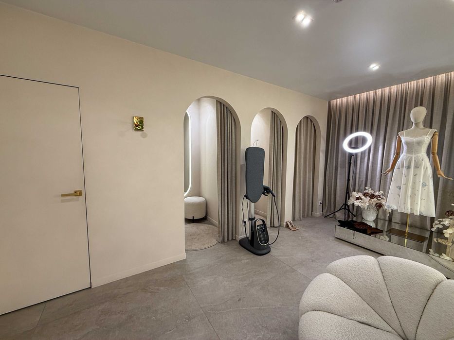 Фасад комерційне приміщення 87м² В.Тютюнника 56 м.Либідська Безкомісії