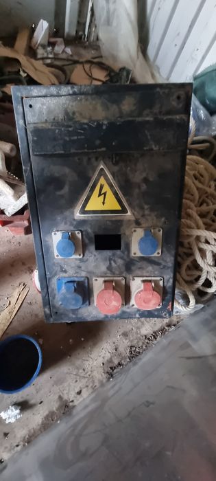 Quadros eléctrico de obras trifasico e monofasico64285154286978122