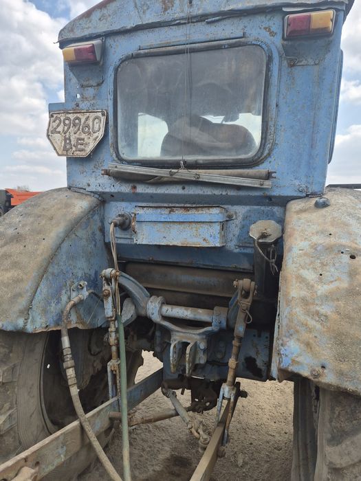 Продам трактора т40 ам