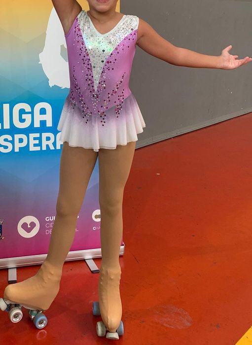 Fato de patinagem artística