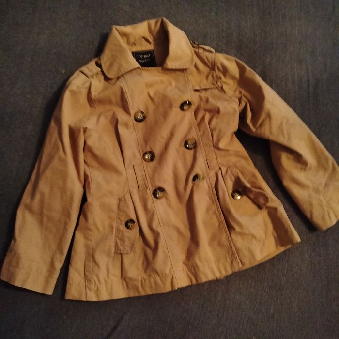 Płaszcz jesienny 128