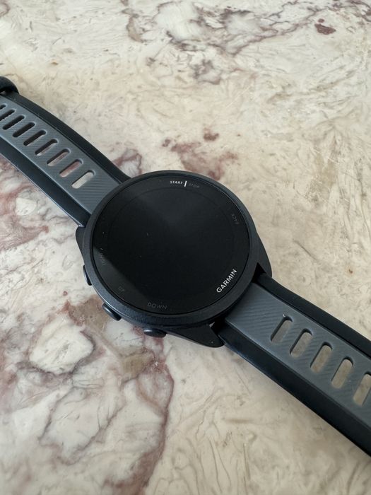 Garmin Forerunner 165