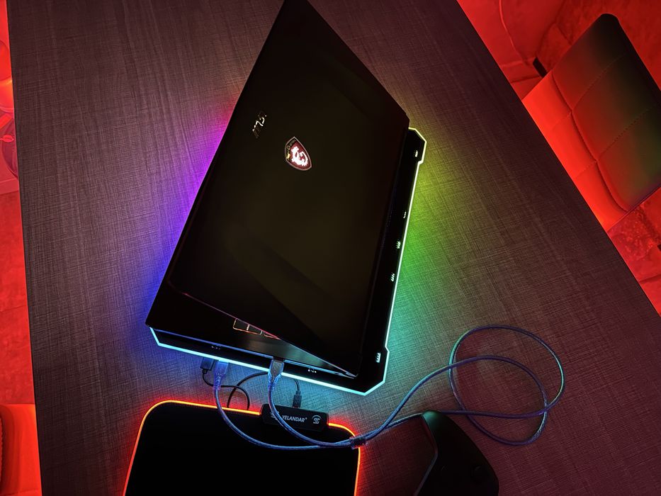 Игровой ноутбук Msi + игровые девайсы!