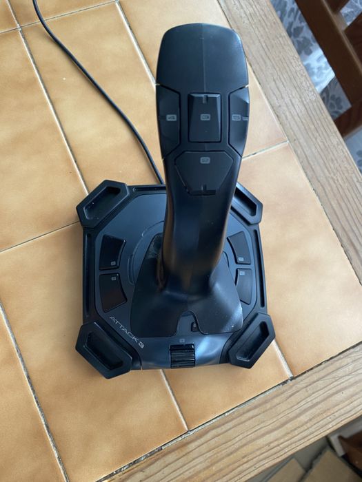 Gaming Kit, Controller, Joystick, and Steering Wheel64750711344002123