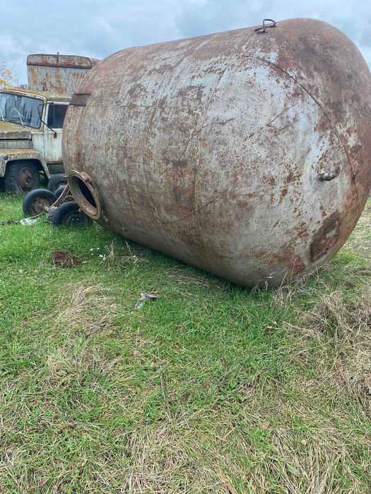 Колеса шины  на бочку діжку 1065-420-457 R 18 (1065х420-457)