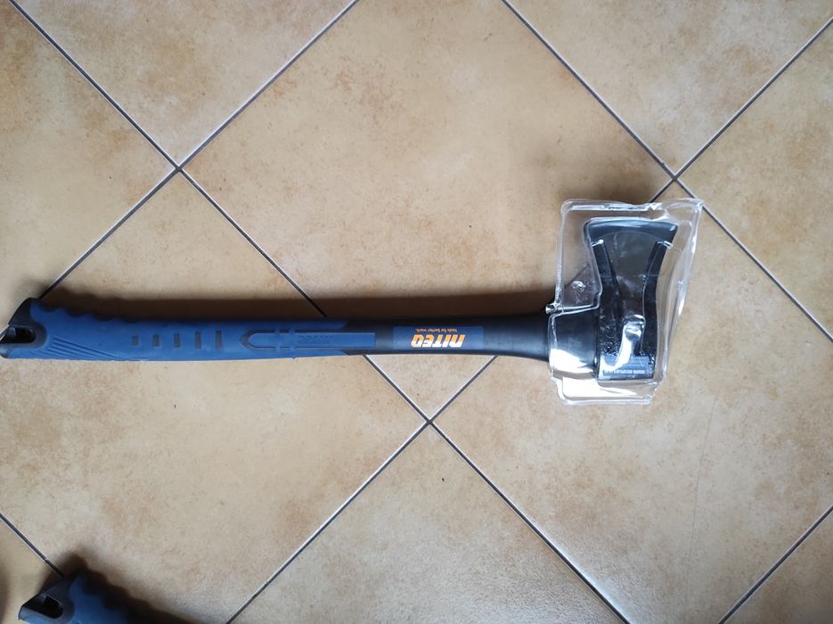 Сокира Niteo Tools колун 60 см 1,5кг фиберглассовая ручка топор