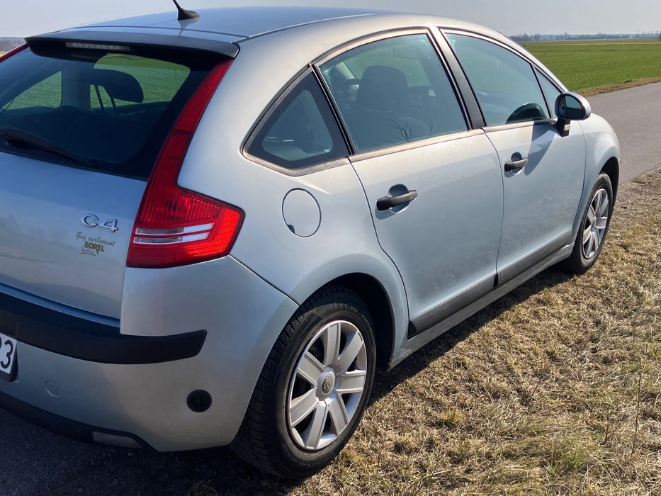 Samochód Citroen C4