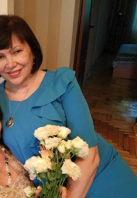 нарядное платье-футляр