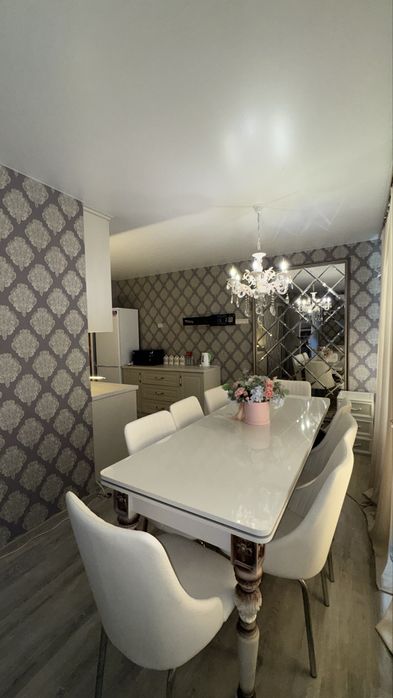 Продам дом 230 кв.м у реки С.Донец