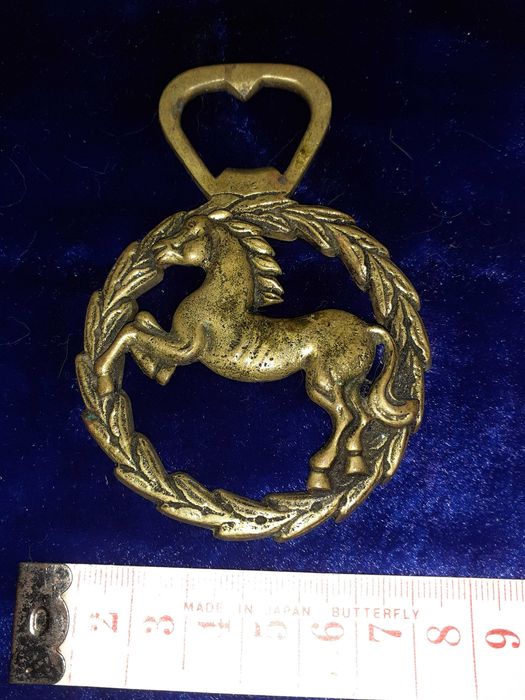 Cavalo em Bronze Abre Garrafas