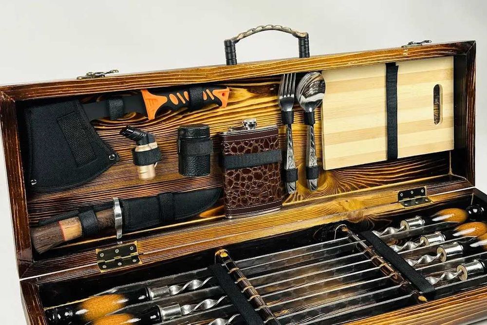 Оригинальный мужской подарок шампура в деревяном кейсе для мужа, кума