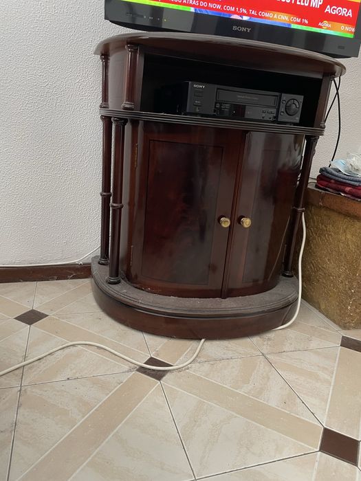 Movel para T.V. - Bar para Bebidas - Aparador - Vintage