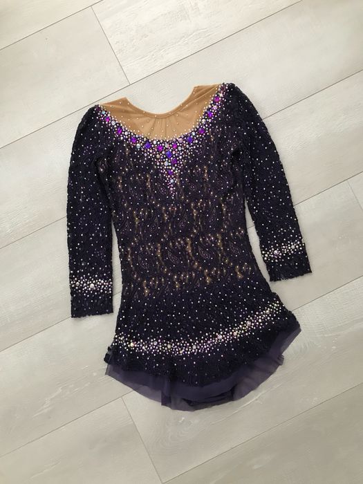 Купальник для художествной гимнастики