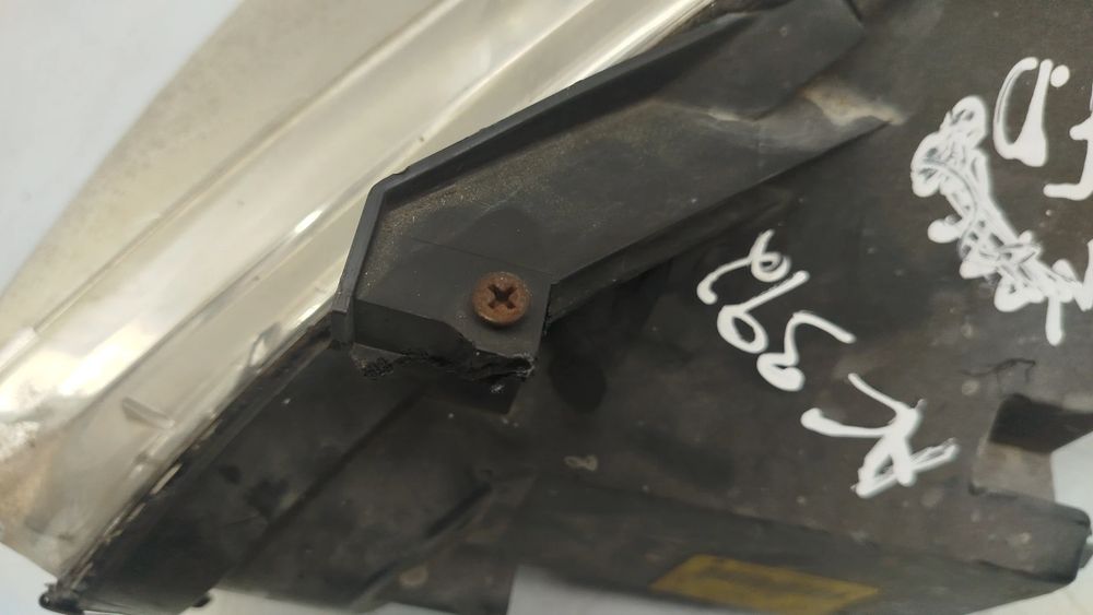 Ótica / farol direita MERCEDES-BENZ Classe A (W169)