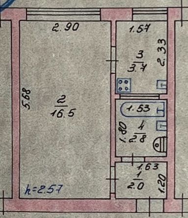 1 КІМ «гостинка», стан житловий, відмінна локація.