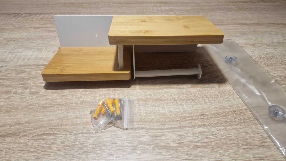 Uchwyt na papier toaletowy z półką drewnianą biały