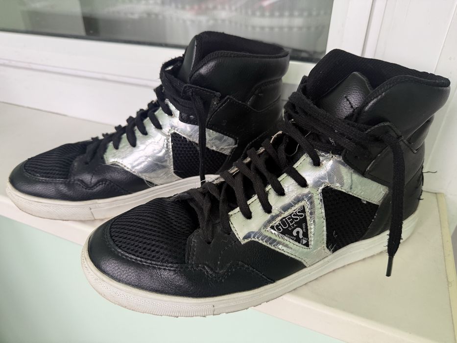 Guess  высокие мужские кеды