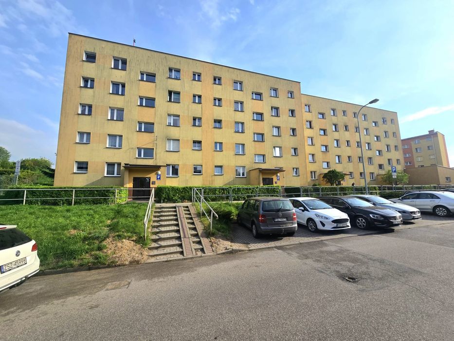 Sprzedam mieszkanie 2 pokojowe z balkonem